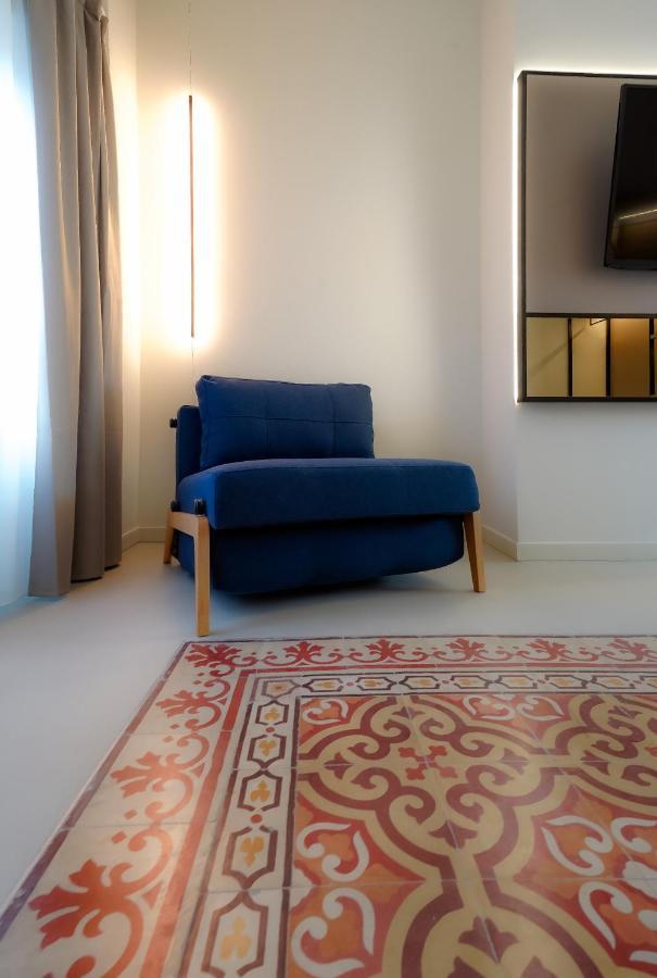 Bergamo Inn 21 Zewnętrze zdjęcie A sofa bed